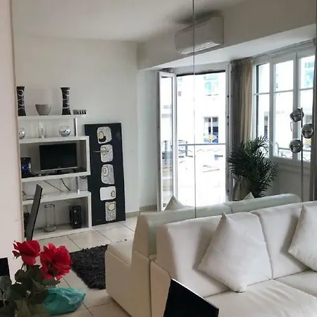 O Palais Des Iles Two Bedroom Apartment